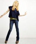 Женские джинсы 2011 © Levi Strauss